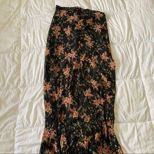 Floral see through FOREVER 21 Skirt